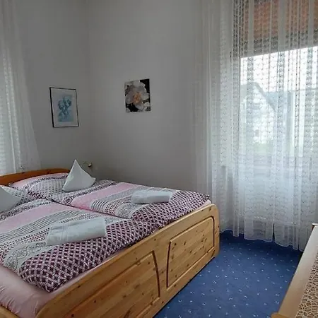 Apartment Parkschlösschen *